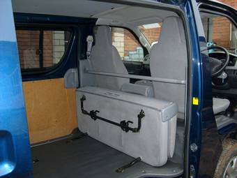 2005 Toyota Hiace Photos