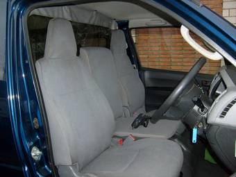 2005 Toyota Hiace Wallpapers