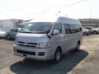 2006 Toyota Hiace Photos