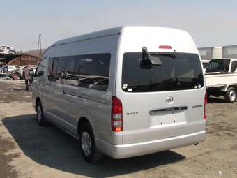 2006 Toyota Hiace Pictures