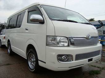 2006 Toyota Hiace Photos