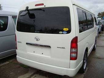 2006 Toyota Hiace Photos