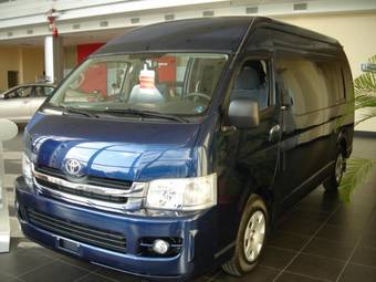 2008 Toyota Hiace Photos