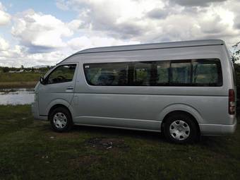 2008 Toyota Hiace Photos