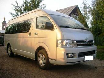 2008 Toyota Hiace Pictures