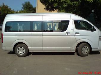 2008 Toyota Hiace Photos