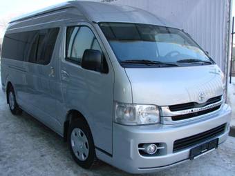 2008 Toyota Hiace Photos