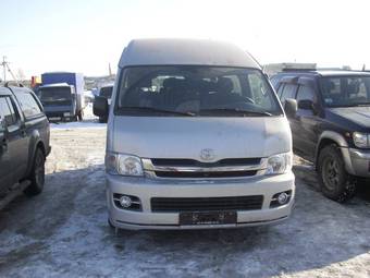 2008 Toyota Hiace Pictures