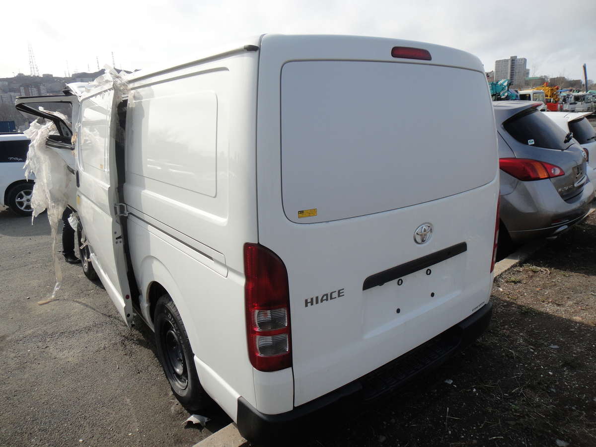 2010 Toyota Hiace specs, Engine size 3.0, Fuel type Diesel, Drive ...