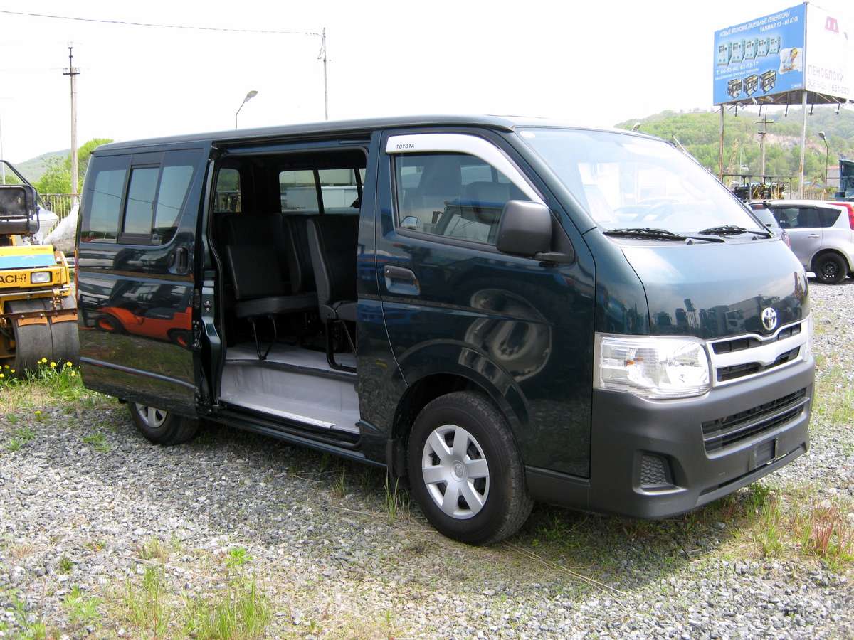 2010 Toyota Hiace specs, Engine size 2.5, Fuel type Diesel, Drive ...