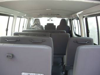 2011 Toyota Hiace Pictures