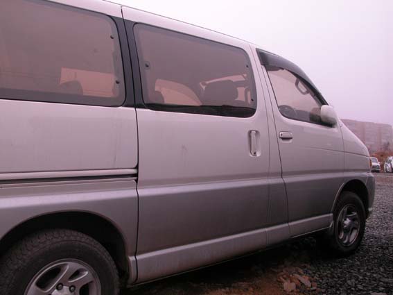 11 Toyota Hiace Regius Images