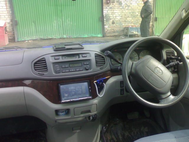 1997 Toyota Hiace Regius