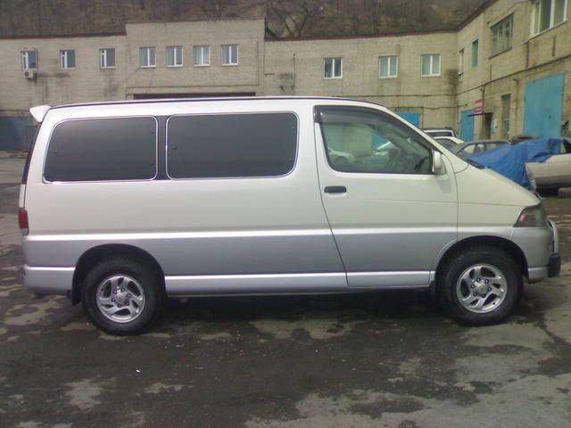 1997 Toyota Hiace Regius