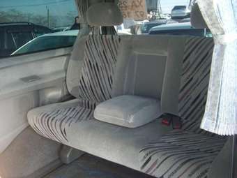 Toyota Hiace Regius