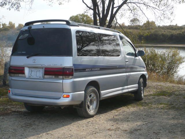 1997 Toyota Hiace Regius