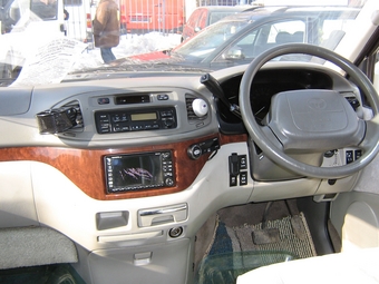 Toyota Hiace Regius