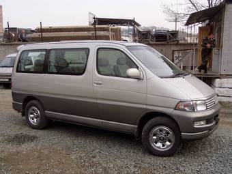 Toyota Hiace Regius