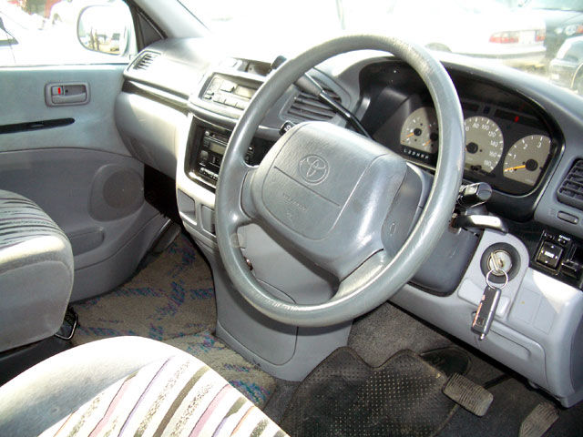 1998 Toyota Hiace Regius