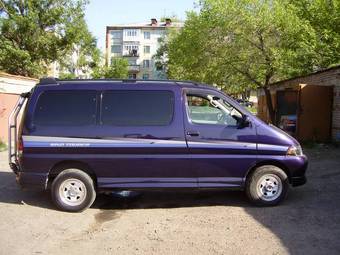 1998 Toyota Hiace Regius