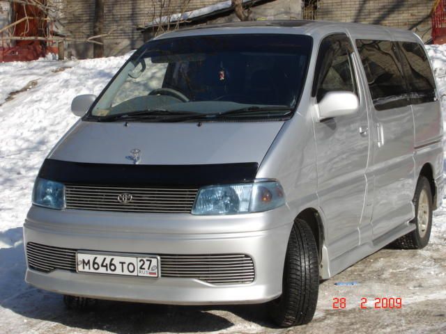 1998 Toyota Hiace Regius