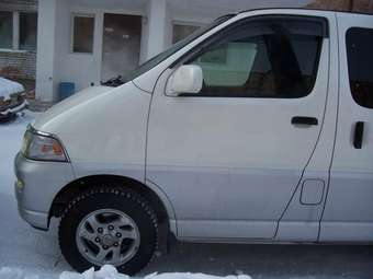 Toyota Hiace Regius