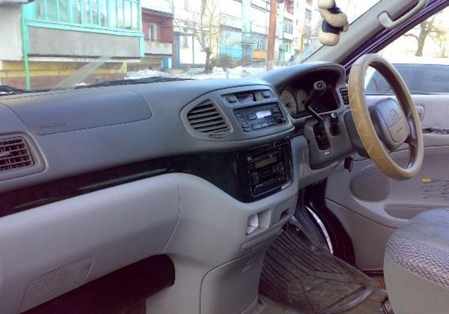 1998 Toyota Hiace Regius