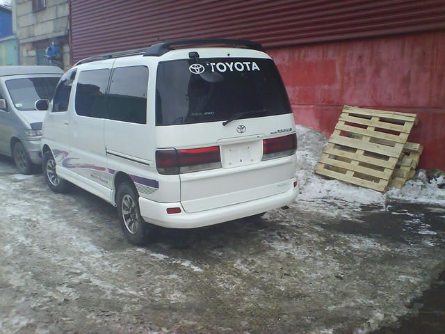 1998 Toyota Hiace Regius