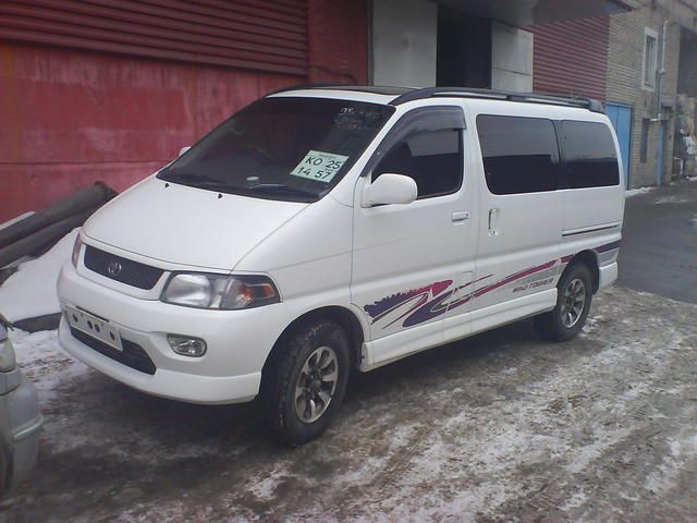 1998 Toyota Hiace Regius