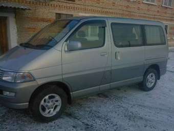 Toyota Hiace Regius