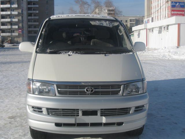 1998 Toyota Hiace Regius