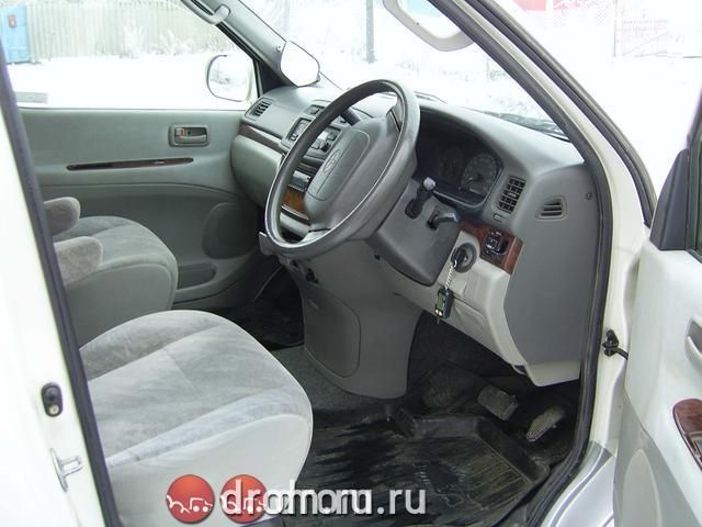 1998 Toyota Hiace Regius