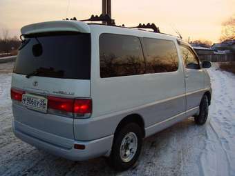 Toyota Hiace Regius