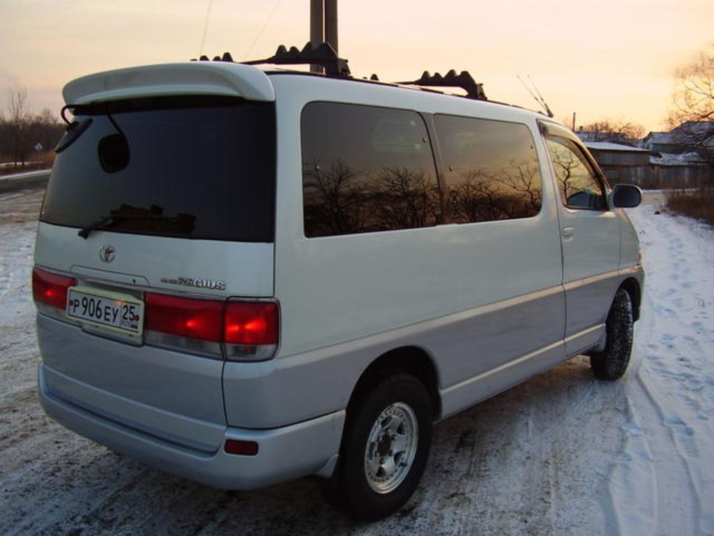 1998 Toyota Hiace Regius