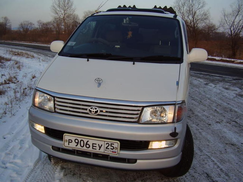 1998 Toyota Hiace Regius
