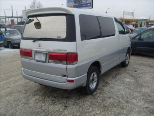 1998 Toyota Hiace Regius