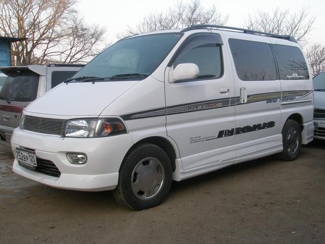1998 Toyota Hiace Regius