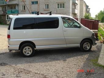 Toyota Hiace Regius