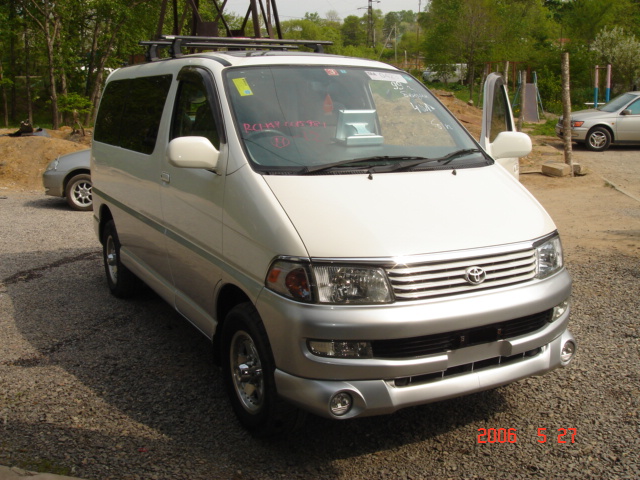 1999 Toyota Hiace Regius
