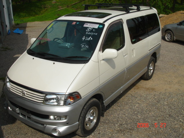 1999 Toyota Hiace Regius