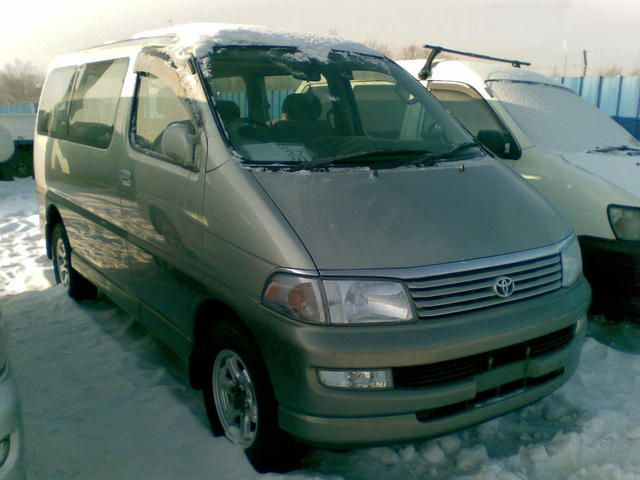 1999 Toyota Hiace Regius