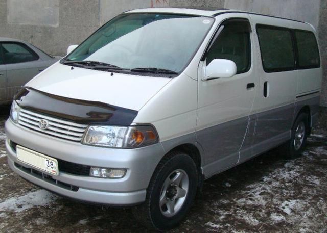1999 Toyota Hiace Regius