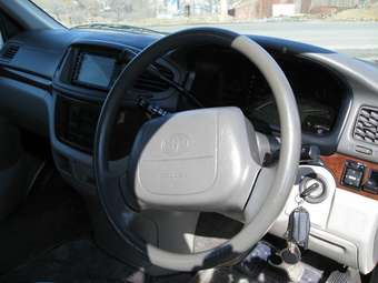 Toyota Hiace Regius