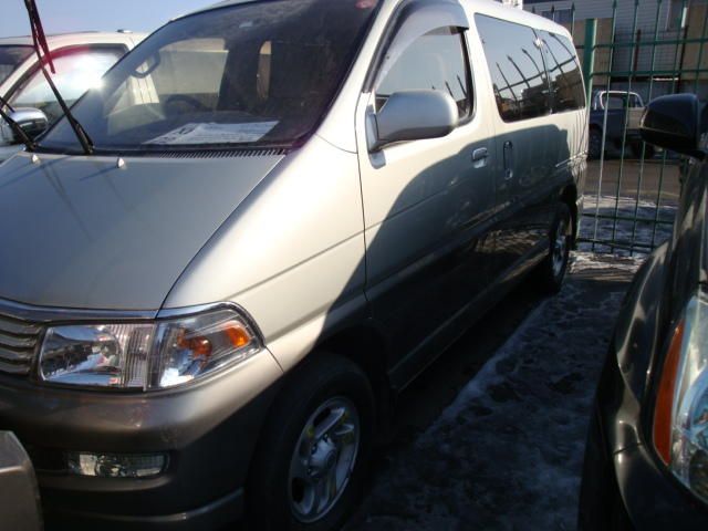 1999 Toyota Hiace Regius