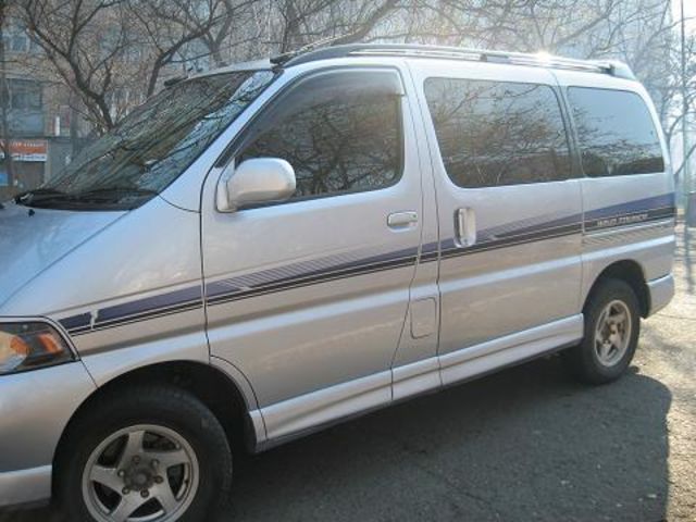 1999 Toyota Hiace Regius