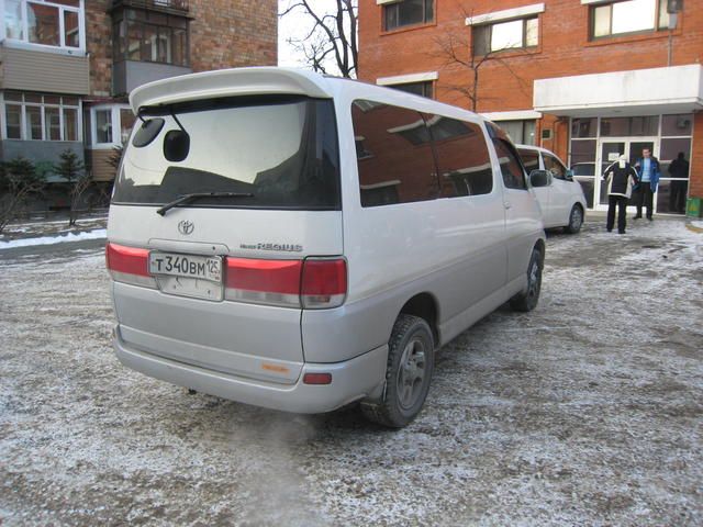 1999 Toyota Hiace Regius