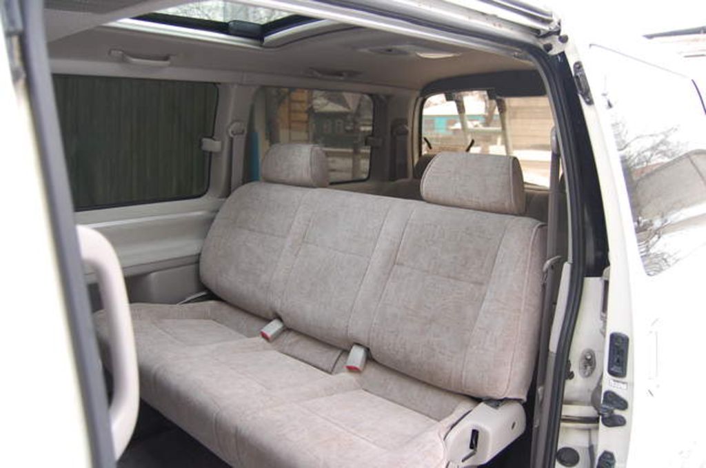 1999 Toyota Hiace Regius