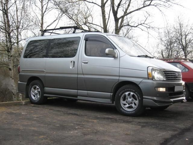 1999 Toyota Hiace Regius