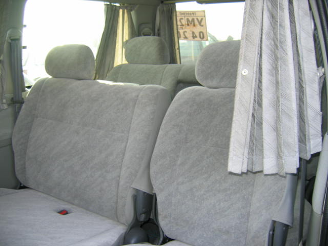 1999 Toyota Hiace Regius Pictures