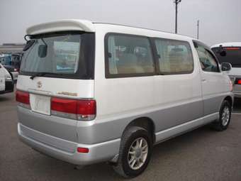 1999 Toyota Hiace Regius Wallpapers